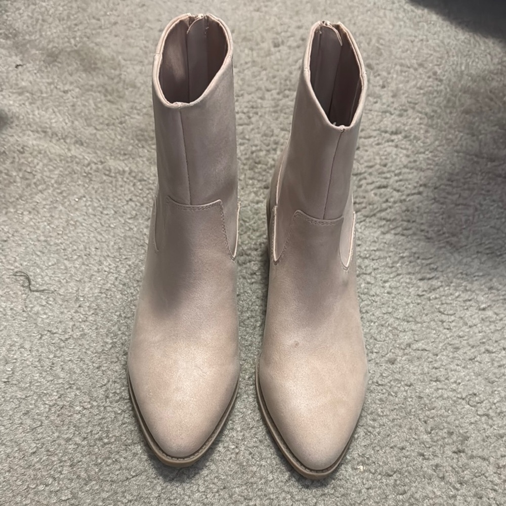 DV by Dolce Vita Tan Suede booties